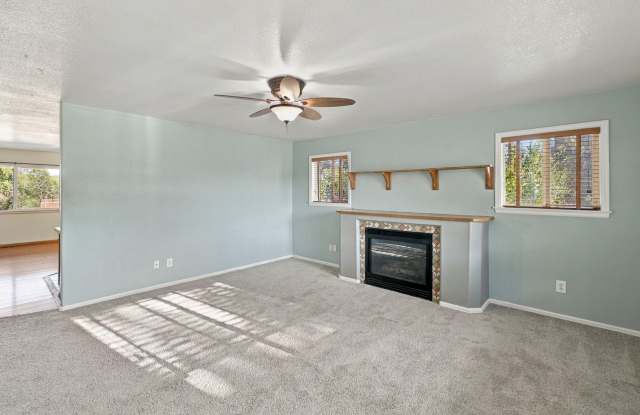 3 bedroom Ranch on Oversized lot in Fountain Valley Gallery 4