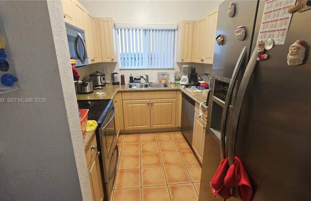 3520 NE 3rd Drive, Homestead, FL 33033 photos photos