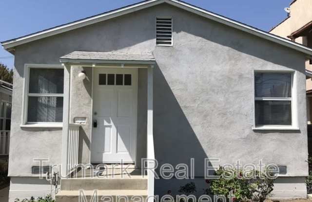 929 E Lexington Dr photos photos