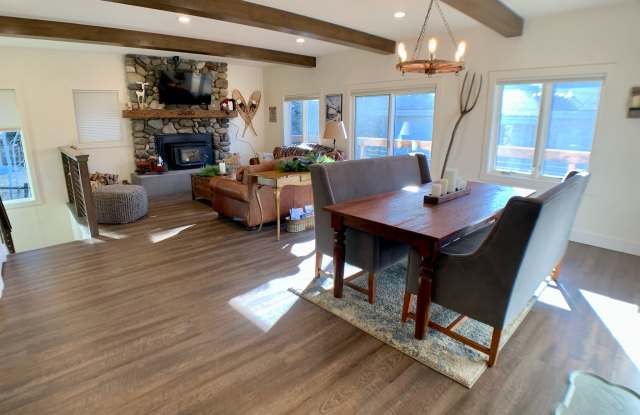 109 Latigo Ln photos photos