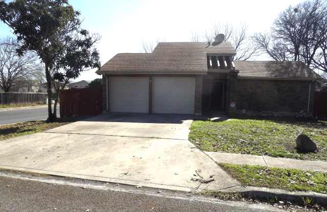 9502 Woodland Hills photos photos