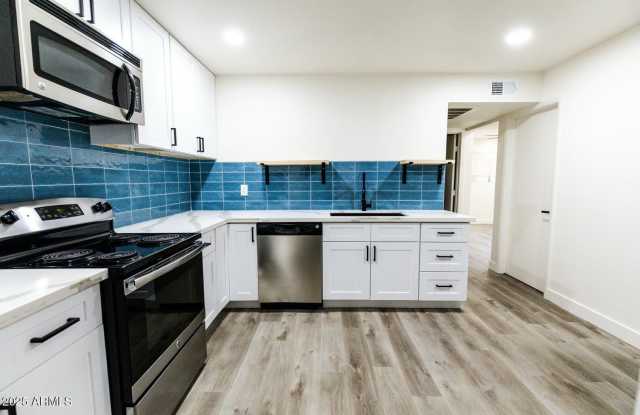 2016 S Granada Drive photos photos