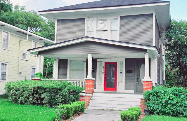 2776 Herschel Street photos photos