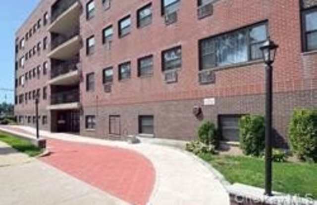 135 Third Avenue unit: 1J photos photos