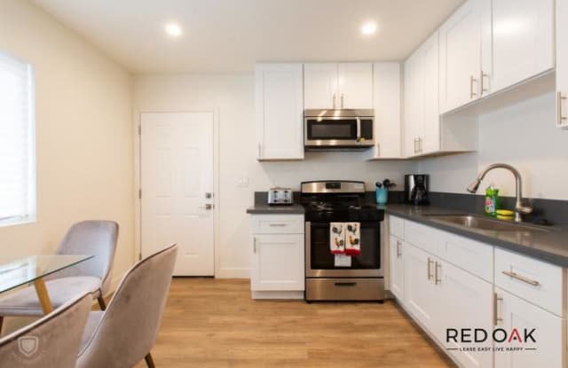 1025 W 23rd Street - 1025 West 23rd Street, Los Angeles, CA 90007