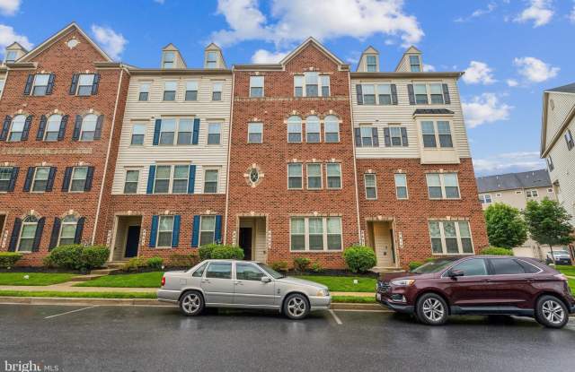 6425 ALAN LINTON BOULEVARD E photos photos