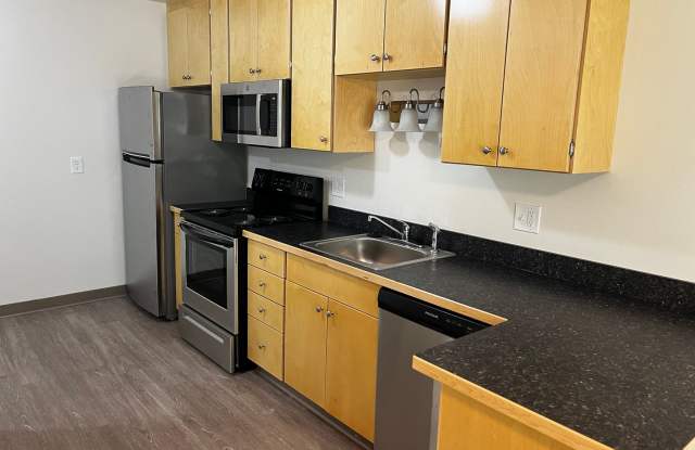 Cozy Fort Collins Condo for Rent - 905 East Swallow Road, Fort Collins, CO 80525