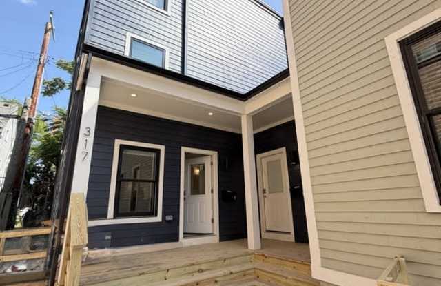 317 South Division Street Gallery 2