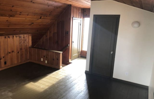 833 Wells Ln - 833 Wells Lane, Thermalito, CA 95965