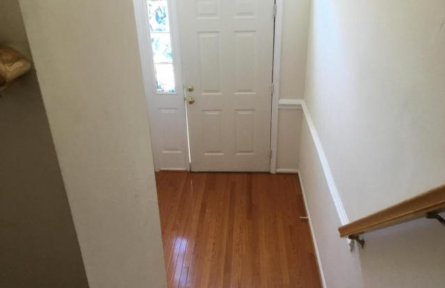 5271 BALLYCASTLE Circle E Gallery 2