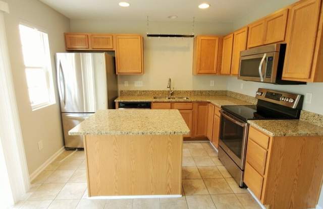 11067 Kinston Ridge Place Gallery 3