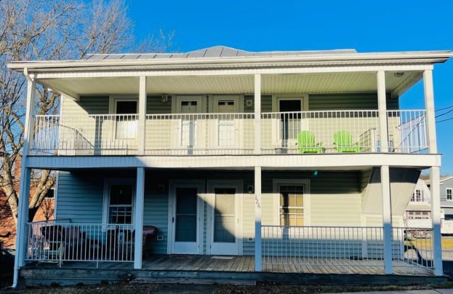 126 N Central Street Apt 4 - 126 Central Street, Broadway, VA 22815