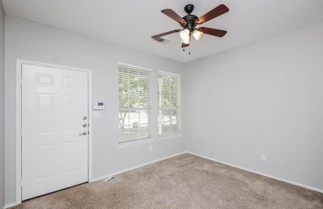 801 Pace Drive Gallery 3