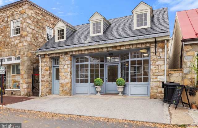 13 & 15 S MADISON Street S photos photos