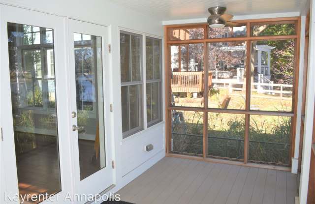 452 Forest Beach Road Gallery 4