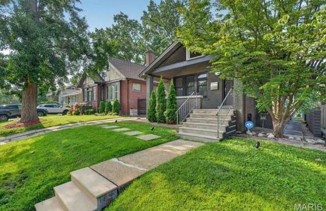 7122 Nashville Avenue Gallery 3