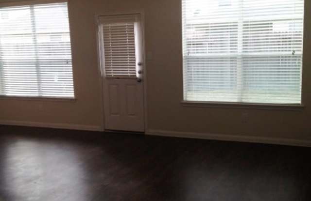 21151 Sprouse Ci Gallery 4