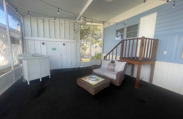 6909 Marlin Ln Gallery 2