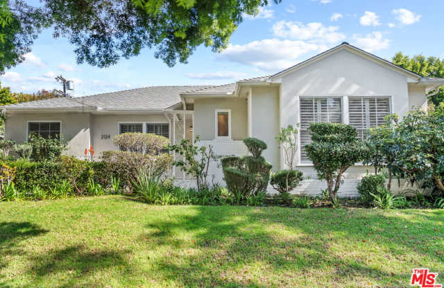 2124 Hillsboro Avenue - 2124 Hillsboro Avenue, Los Angeles, CA 90034