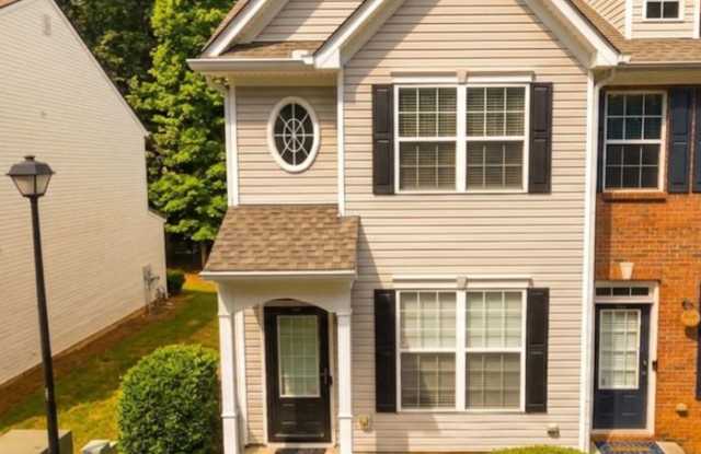 1426 Penhurst Drive photos photos