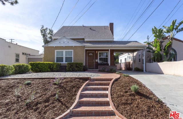 3658 VALLEYBRINK Road - 3658 W Valleybrink Road, Los Angeles, CA 90039