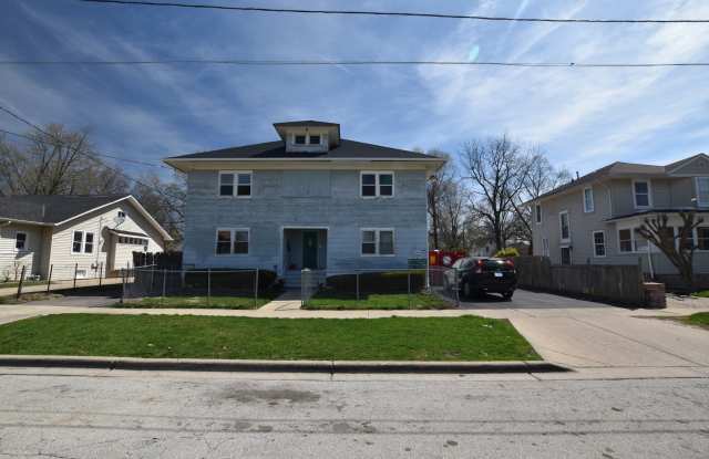 545 Hammond Avenue photos photos