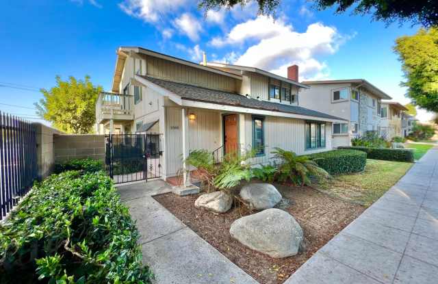 Alamitos Beach 2 Bedroom Condo - Close to Beach - 1045 East 3rd Street, Long Beach, CA 90802