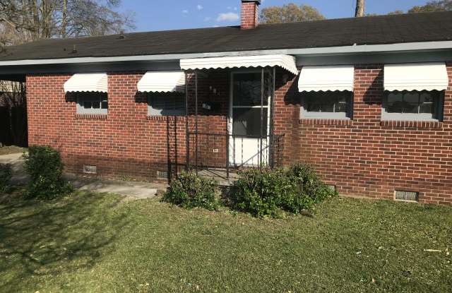 204 N Forbes St - 204 North Forbes Street, La Grange, NC 28551
