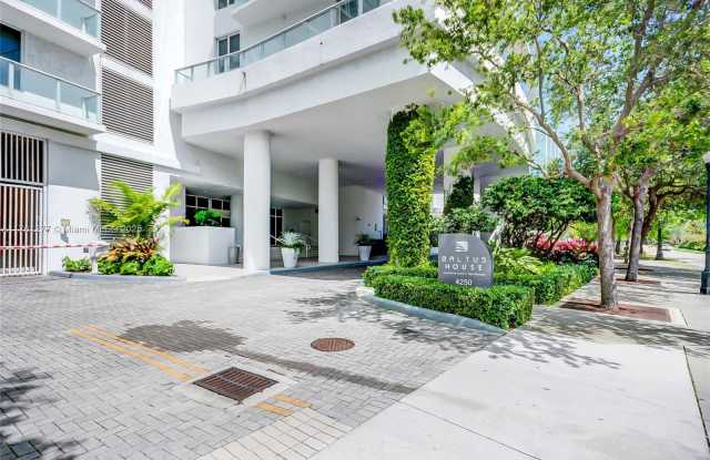 4250 Biscayne Boulevard photos photos