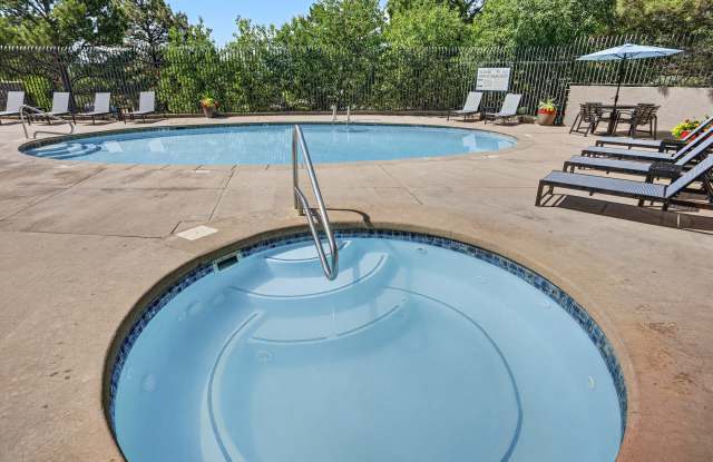The Knolls at Sweetgrass Apartment Homes Gallery 4