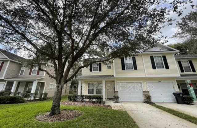 174 Sawtooth Drive - 174 Sawtooth Drive, Valrico, FL 33594