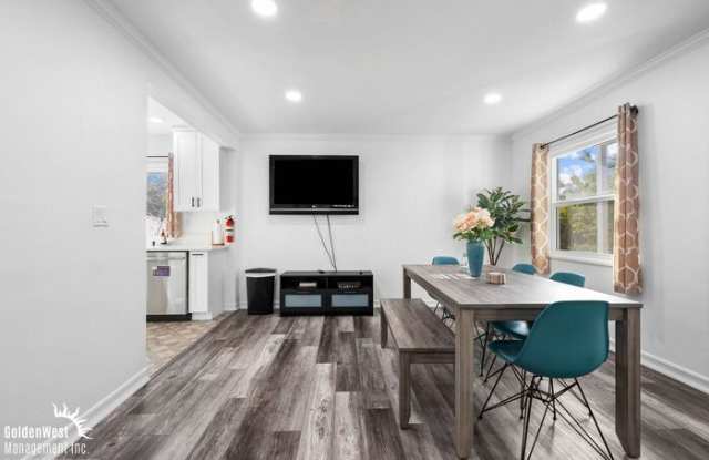 2637 Sunset Street photos photos 2637 Sunset Street photos photos