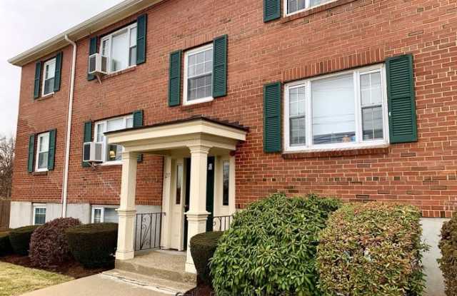 27 N. Union - 27 North Union Street, Arlington, MA 02474 27 N. Union - 27 North Union Street, Arlington, MA 02474