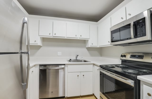 1325 Garfield Gallery 3