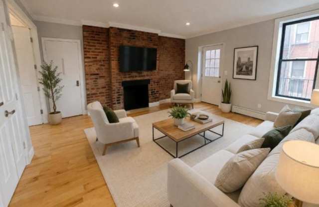 40 AVENUE B - 40 Avenue B, New York City, NY 10009
