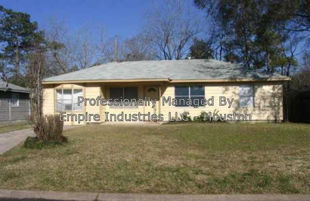 7305 Boggess Rd - 7305 Boggess Road, Houston, TX 77016