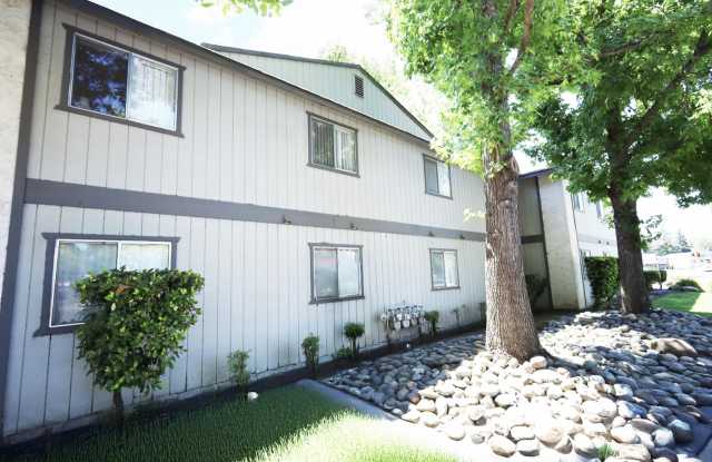 Summer Village Apartments photos photos