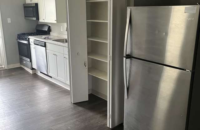 20 East 1st Avenue photos photos