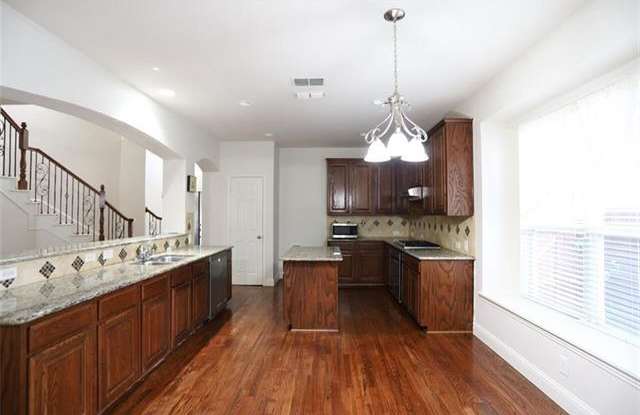 1167 Valley Vista Drive Gallery 2