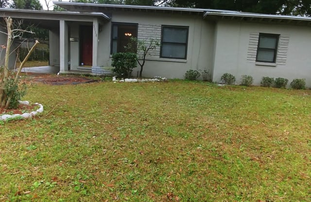 5118 SHIRLEY AVE - 5118 Shirley Avenue, Jacksonville, FL 32210