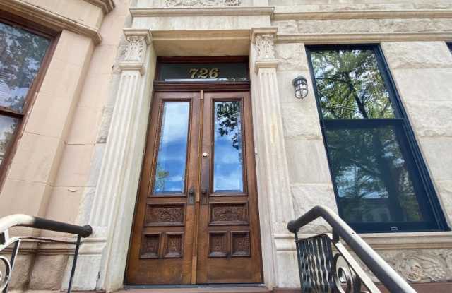 726 Macon Street Gallery 2