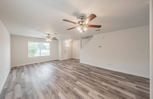 9708 Bragg Road Gallery 4