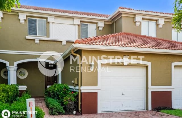 17547 Brickstone Loop - 17547 Brickstone Loop, Three Oaks, FL 33967
