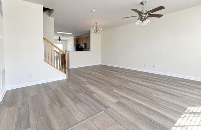 133 LADY BUG Drive Gallery 3