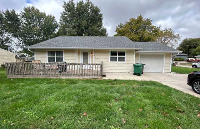 3 Bedroom 1 3/4 Bathroom In Norwalk photos photos 3 Bedroom 1 3/4 Bathroom In Norwalk photos photos