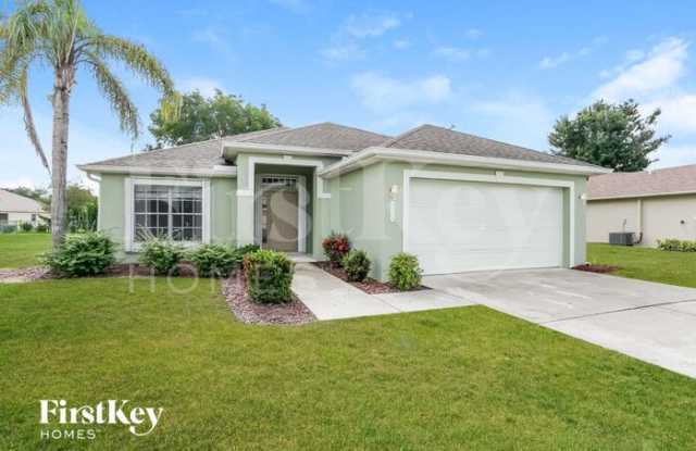 1528 Graduate Court - 1528 Graduate Court, Lehigh Acres, FL 33971