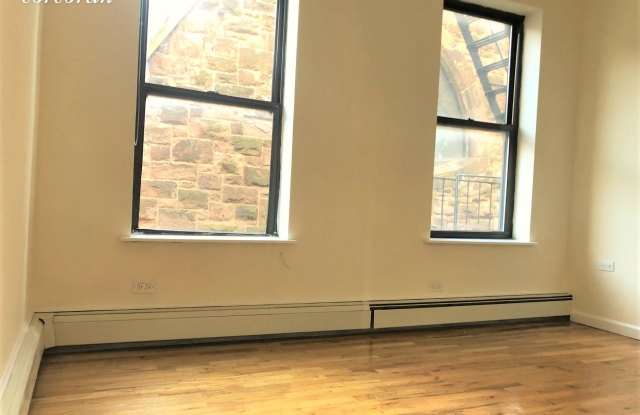 122 Sterling Place Gallery 2