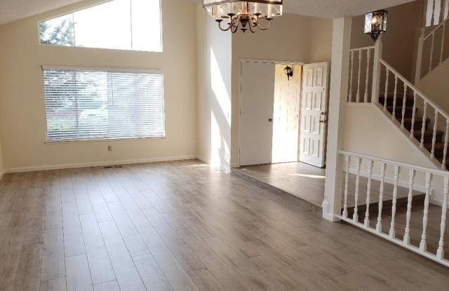 4 Bed 3 Bath Sinlge Family Home In Concord (Garaventa Estates) Gallery 2