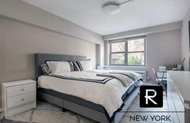 348 Greenwich Street - 348 Greenwich St, New York City, NY 10013