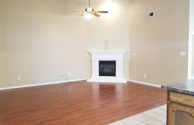 6205 Melanie Drive Gallery 4